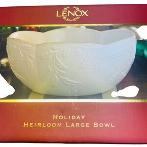 Lenox Holiday Heirloom Large Bowl White Gold Holly‎ Leaf Embossed Serving Dish
